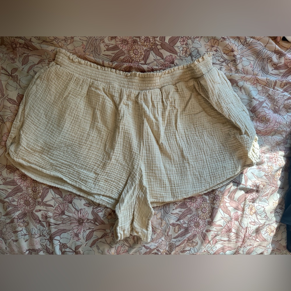 aerie Cream Linen Shorts